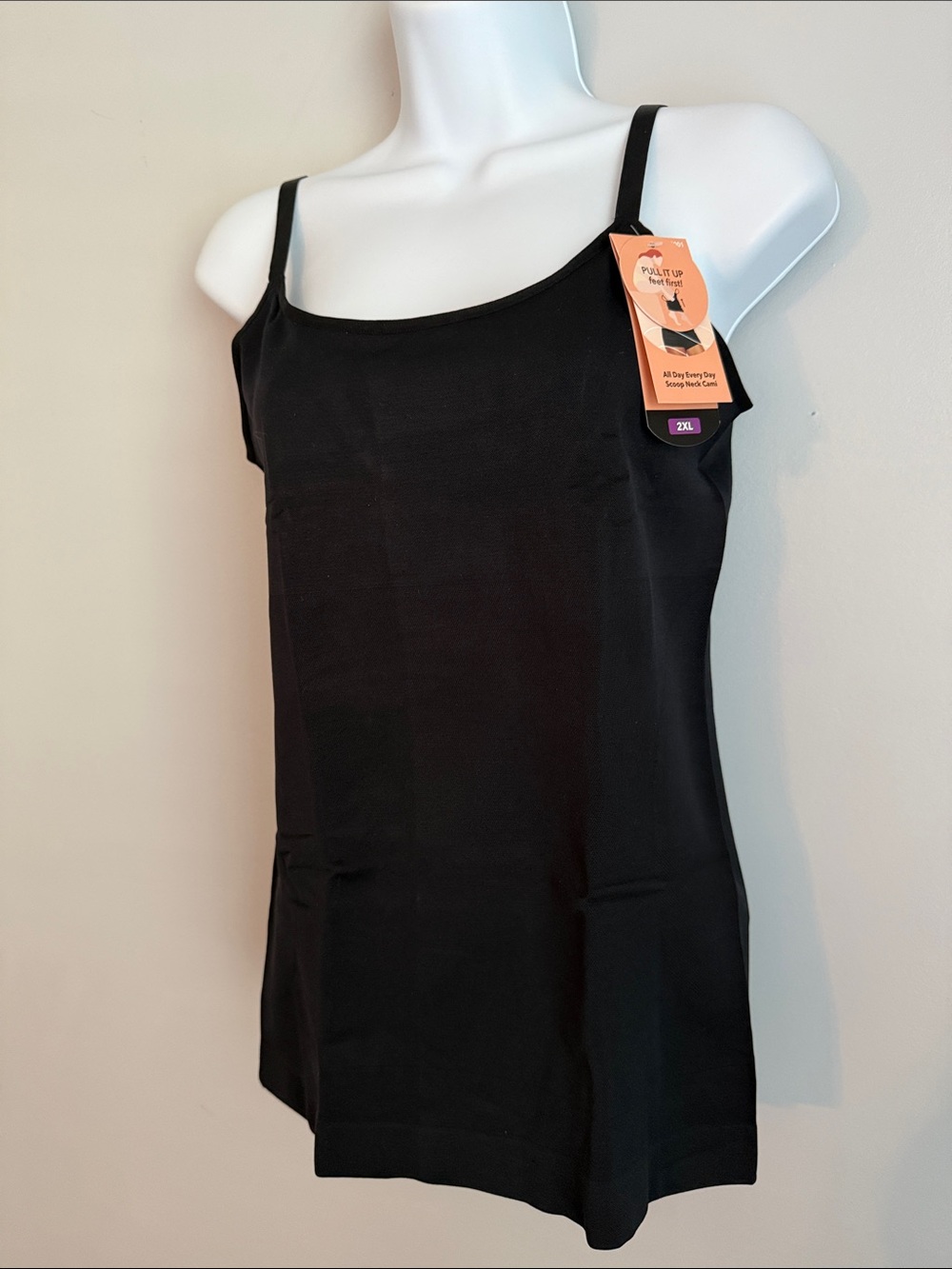 Shapermint All Day Every Day Scoop Neck Cami